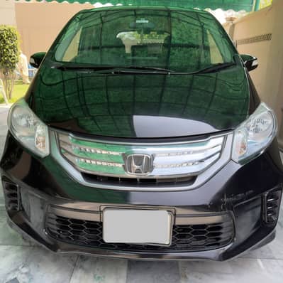 Honda Freed 2014/2017.7seater.
