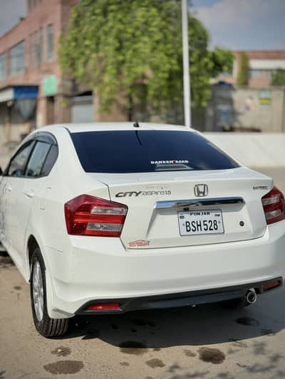 Honda city aspire 1.5 automatic Totall Genuine