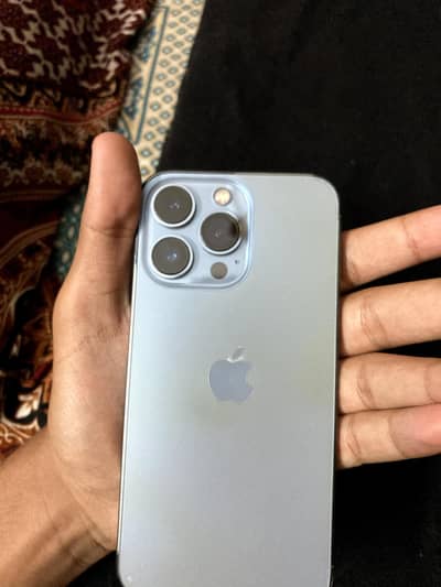 13 pro / 10 __10 condition no open reair