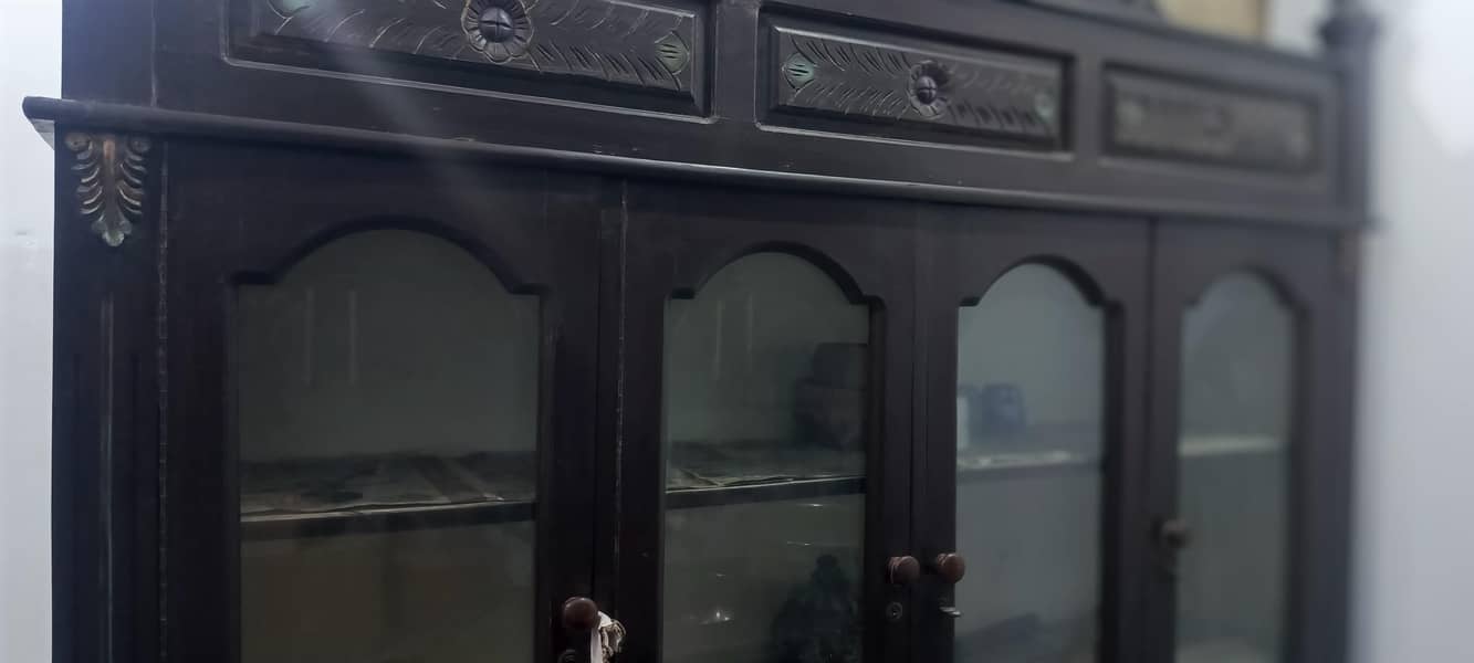 show case for kitchen 3