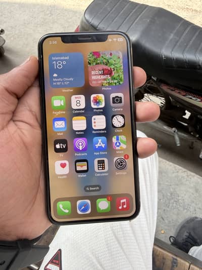 Black Apple iPhone X 64GB Non-PTA – 10/10 Condition
