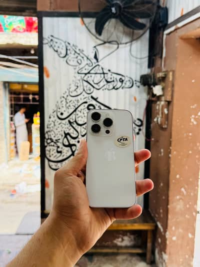 iphone 14 Pro 256GB PTA Approved 96 Health Sheesha Condition Waterpack