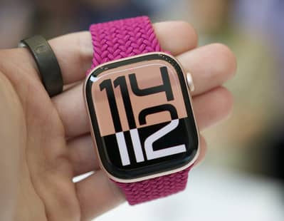 Apple watch series 10 46mm price negotiable