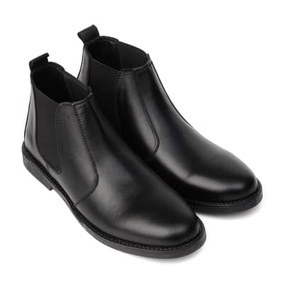 Chelsa boots custom hand made pure leather black 10 out of 10 conditi