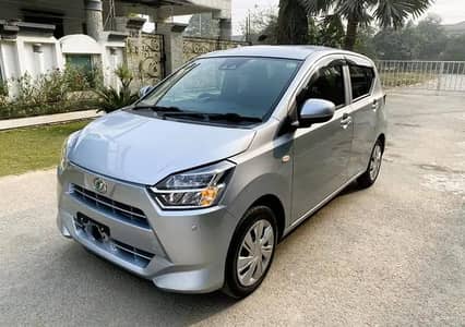 Daihatsu Mira ES 2022