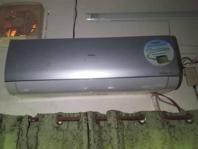 Haiir 1.5 Ton Star unit available for urgent sale in good price