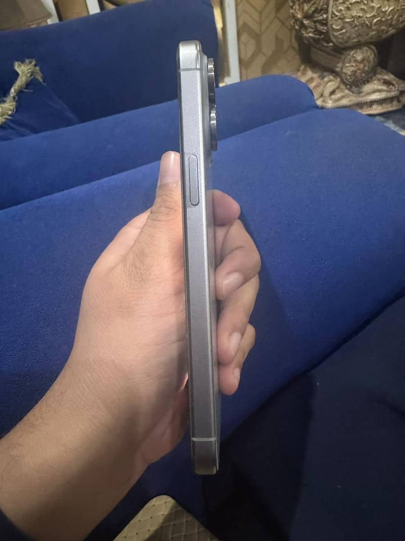 Apple iPhone 15pro max 1