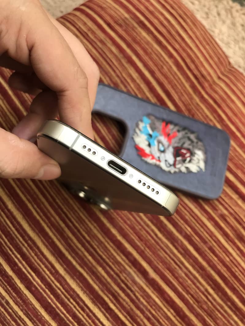 iPhone 15 Pro 1