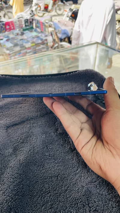 Samsung Fold 7 Offical pta 12/512  complete stuff