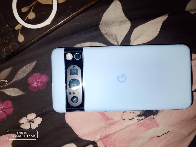 google pixel 8 pro 4