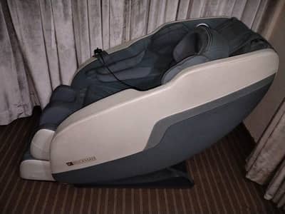 JC Buckman TMC- 130 Massage Chair