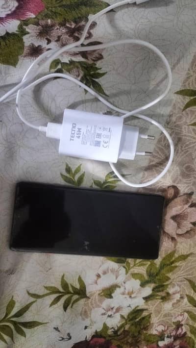 tecno camon 40 pro