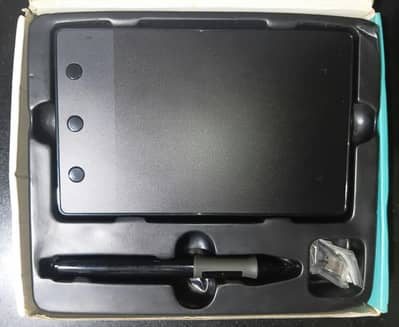 Huion H420 Graphics Tablet