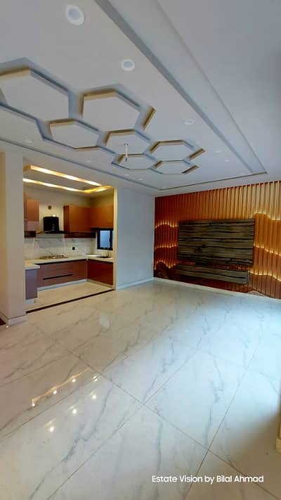 0321 86 10 688 Brand new Beautiful house with 5bed in Abdullah Garden