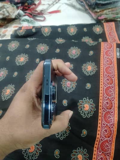 infinix hot 40 8+8  256