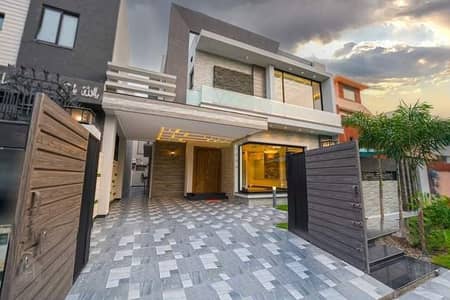 10 Marla Modern House FOR RENT in LAKE City Meadows