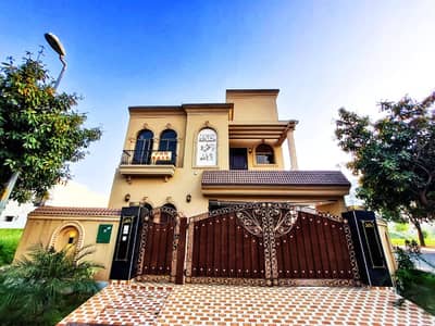 Top Location 10 Marla House FOR RENT in DHA Phase 2