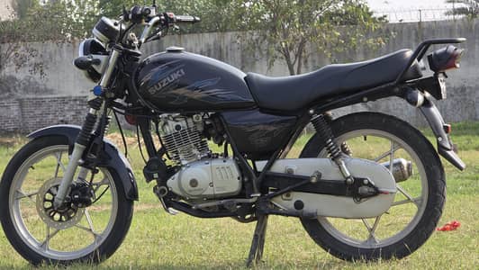 Suzuki gs 150 se
