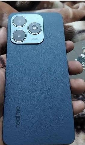 Realme C63