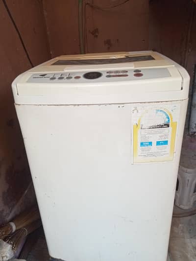 auto washing machine Samsung made by Saudi Arabia