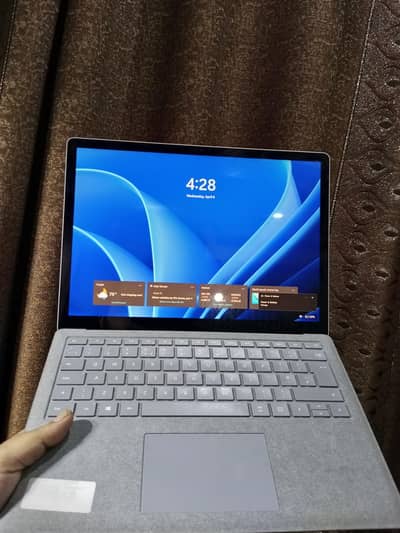 Microsoft Surface Laptop 2