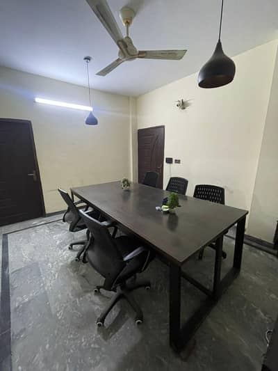 Office table with 5 chairs available for urgent sale