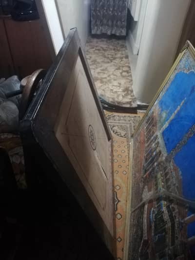 Carrom Board large size up for sale