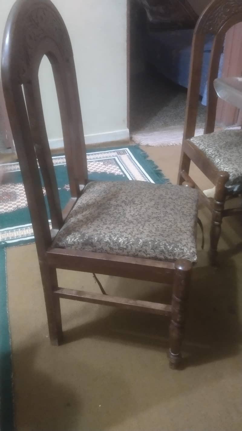 6 seater dining table 2