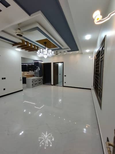 Upper Portion Of 225 Square Yards For Sale In Gulshan-E-Iqbal - Block 7
