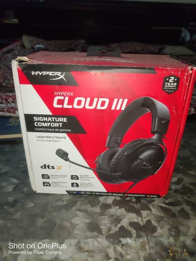 Selling my Hyper x cloud 3 headset
