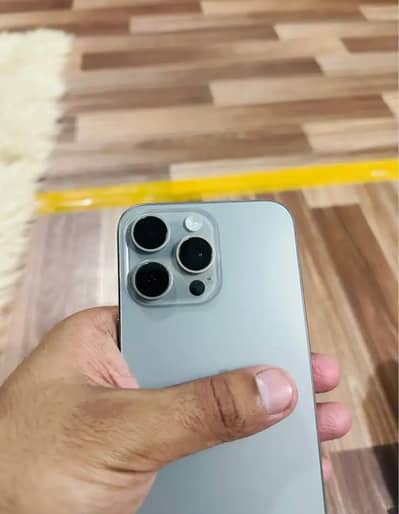 Apple iphone 15 Pro M2