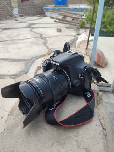 CANON 1200D
