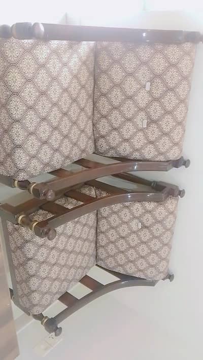 Modern Sofa Set – Like New – Reasonable Price