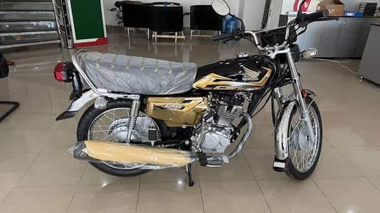 Brand new honda only 3km driven letter ni jata hua