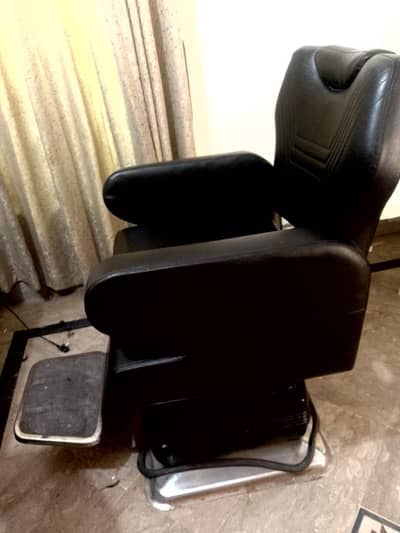 salon chair