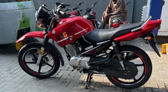 Yamaha YBR 125G  2022