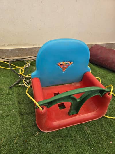 Baby swing 8/10