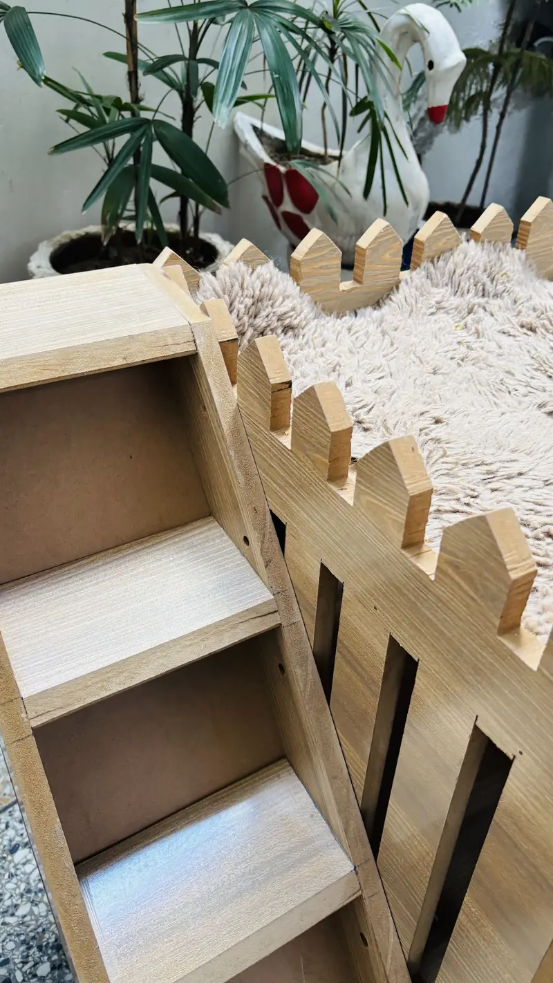 Wooden Luxury Pet House — photo 11