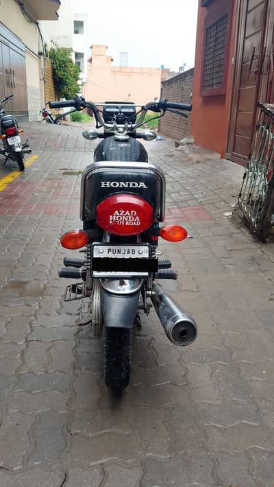 used all ok seet cover damage