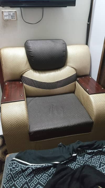 good condition for sale 0322-5517300