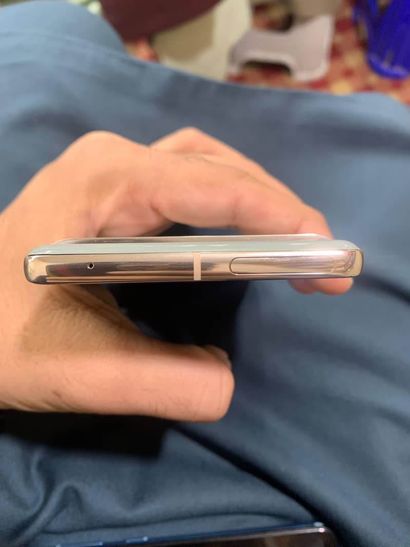 Google pixel 7 pro 2