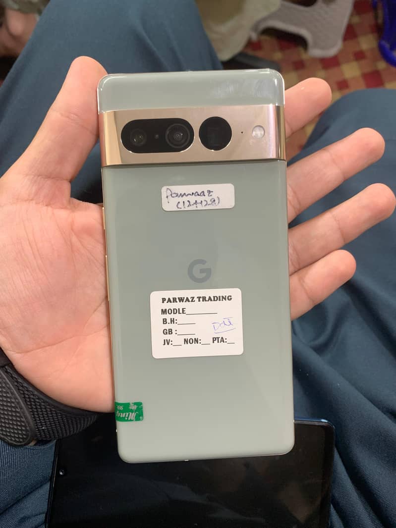 Google pixel 7 pro 4