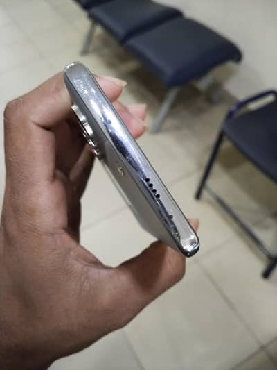 Selling Tecno Cemon 40 pro