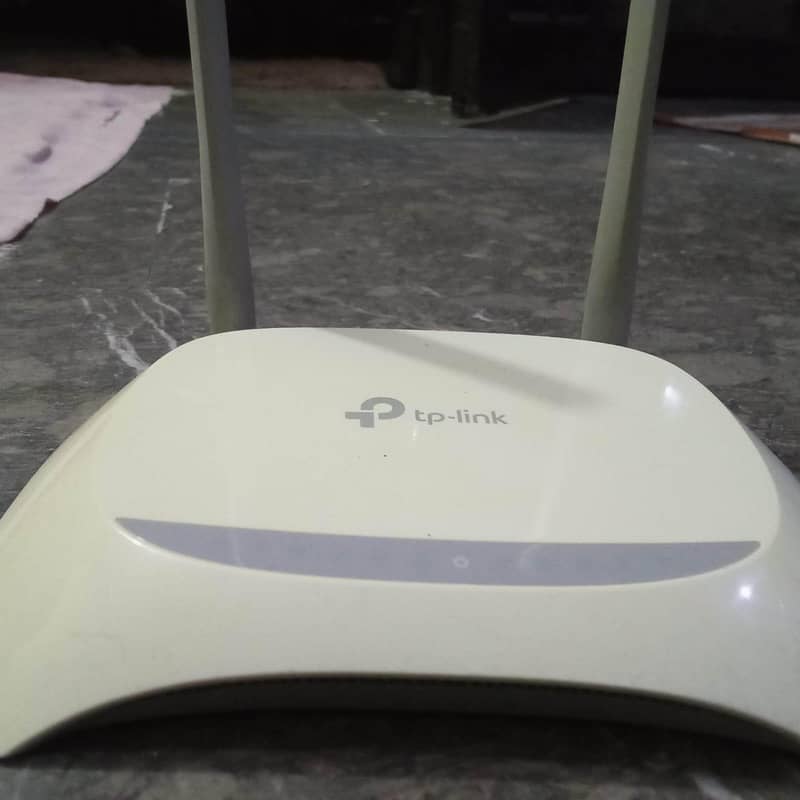 TP Link Wireless Router 1