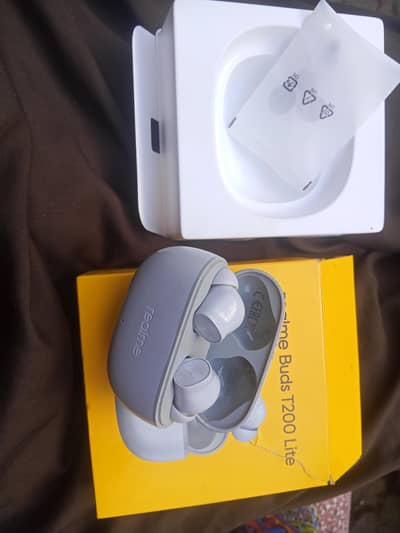 realme buds t200 lite 03430463875
