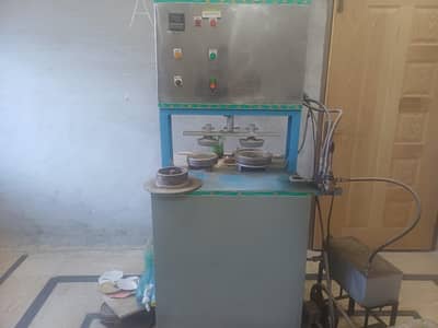 disposable plate machine