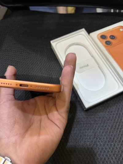 17 pro max factory unlock 256gb