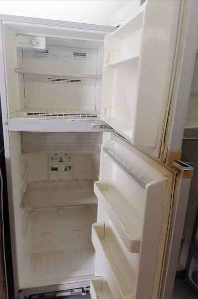 Dawalance OLD Refrigerator For Sale