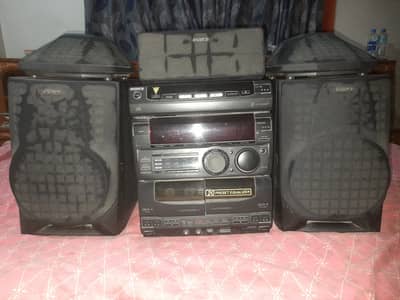Sony Antique Music System with 3CD changer and 5 Speakers