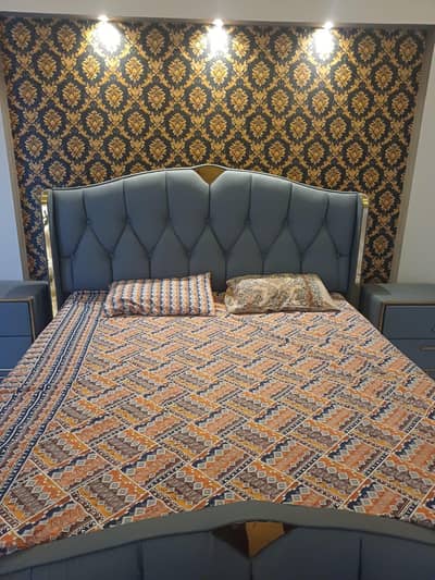 Bed with side drawers